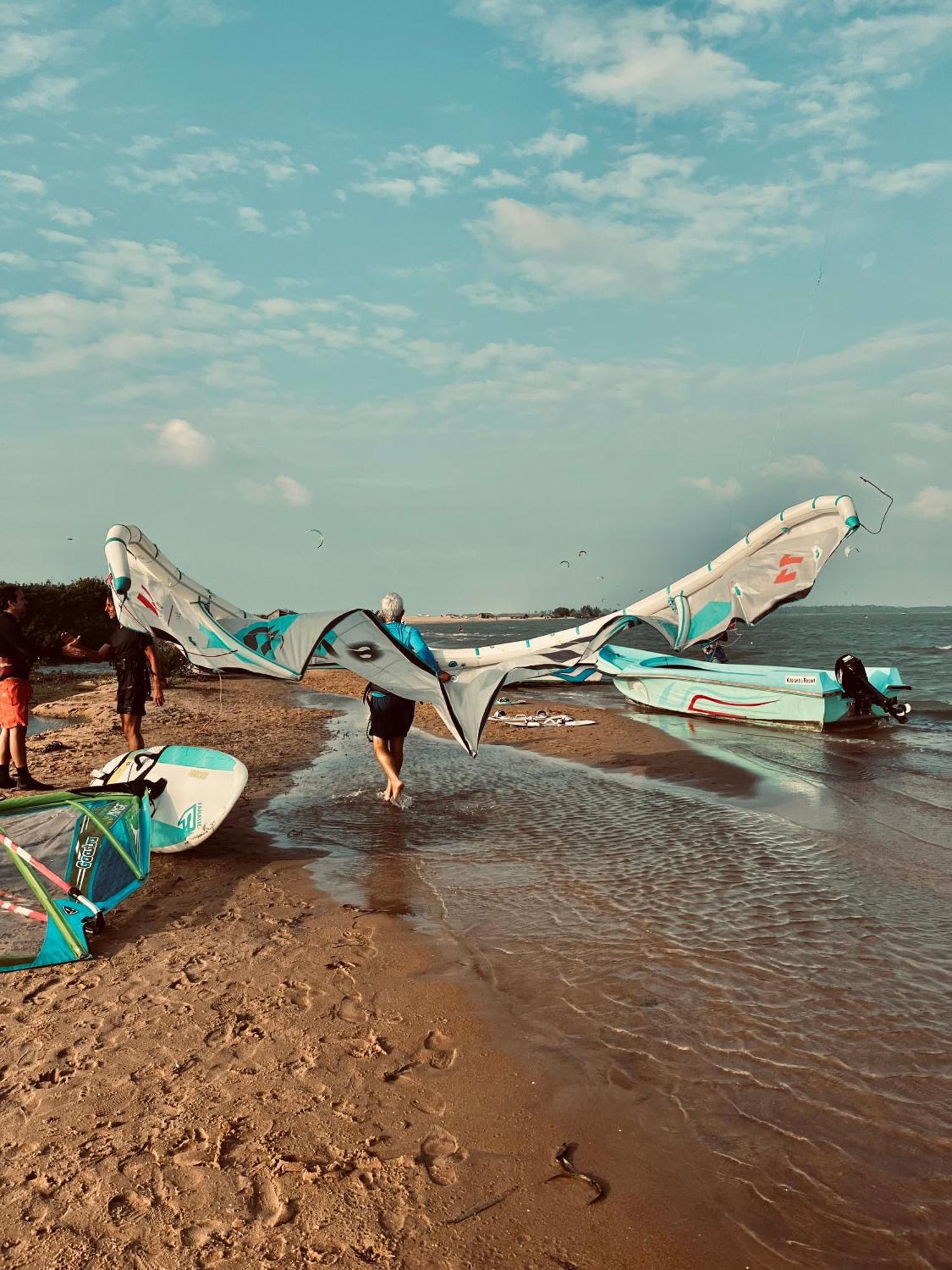 Windy Waves Kite Beach & Nature Resort 칼피티야 외부 사진
